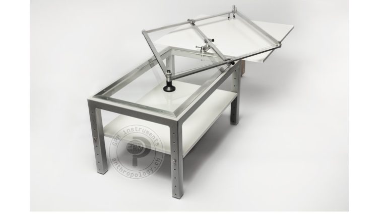 GPM 212 — Proyector rectangular de contornos (Dioptrograph)